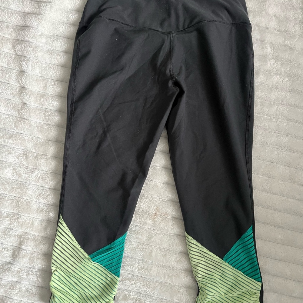 Nike Women’s Grey & Green Dri-Fit Athletic Pants Size M / L Activewear - Picture 3 of 6